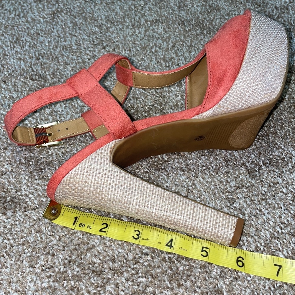 City Streets Sueded Heels - Picture 12 of 13